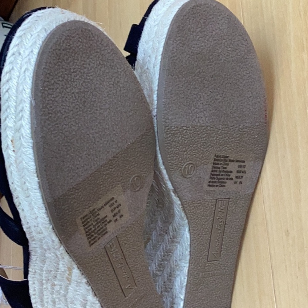 American Eagle by Payless, black fabric espadrille, open toe wedges. Women’s 10 - Picture 14 of 16